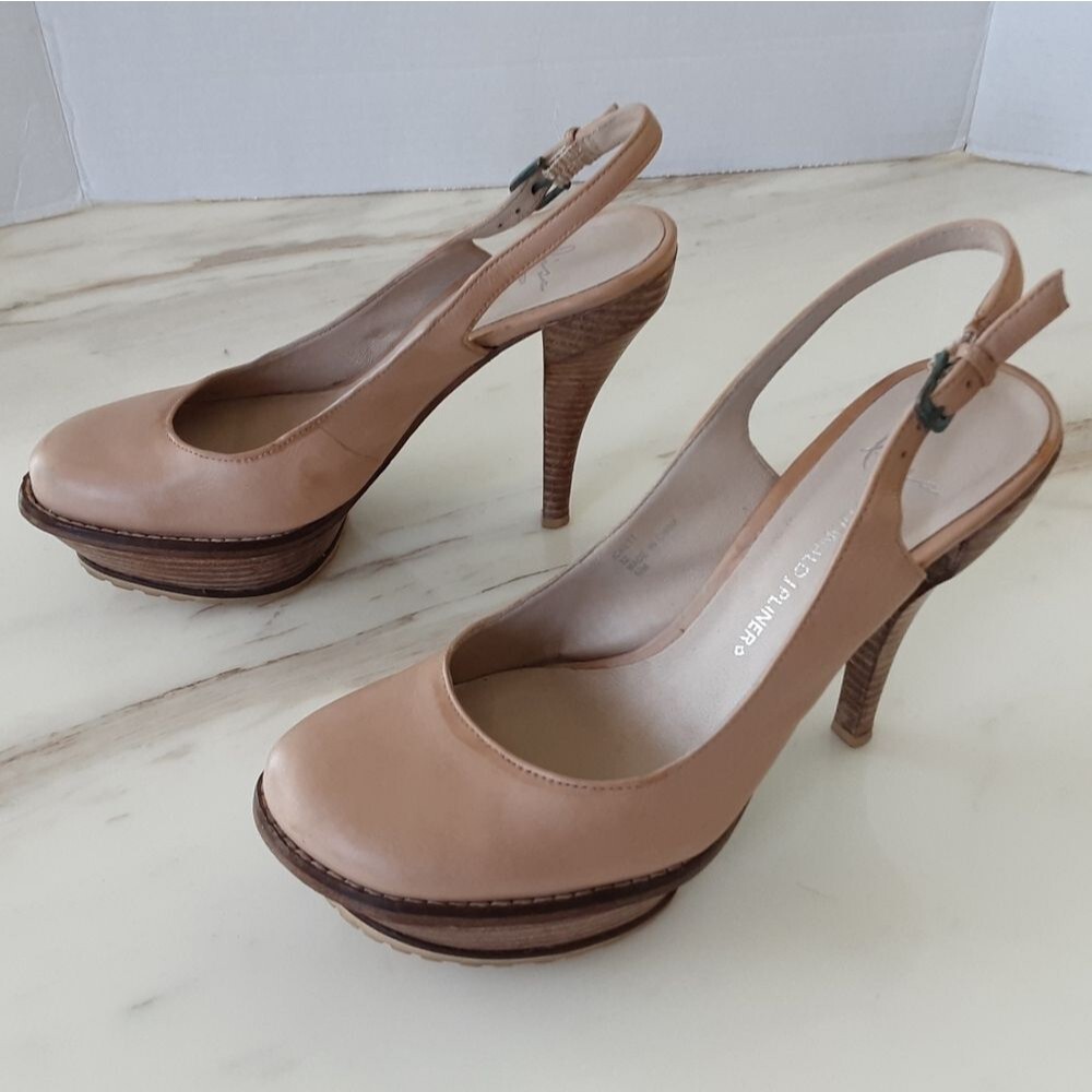 LISA for DONALD PLINER Wood Heel Stiletto Beige Platform Slingback Sz 6.5